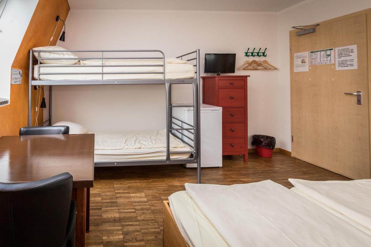 Alex 30 Auberge de jeunesse