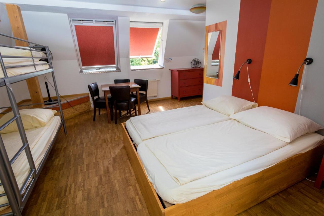 Alex 30 * Stuttgart