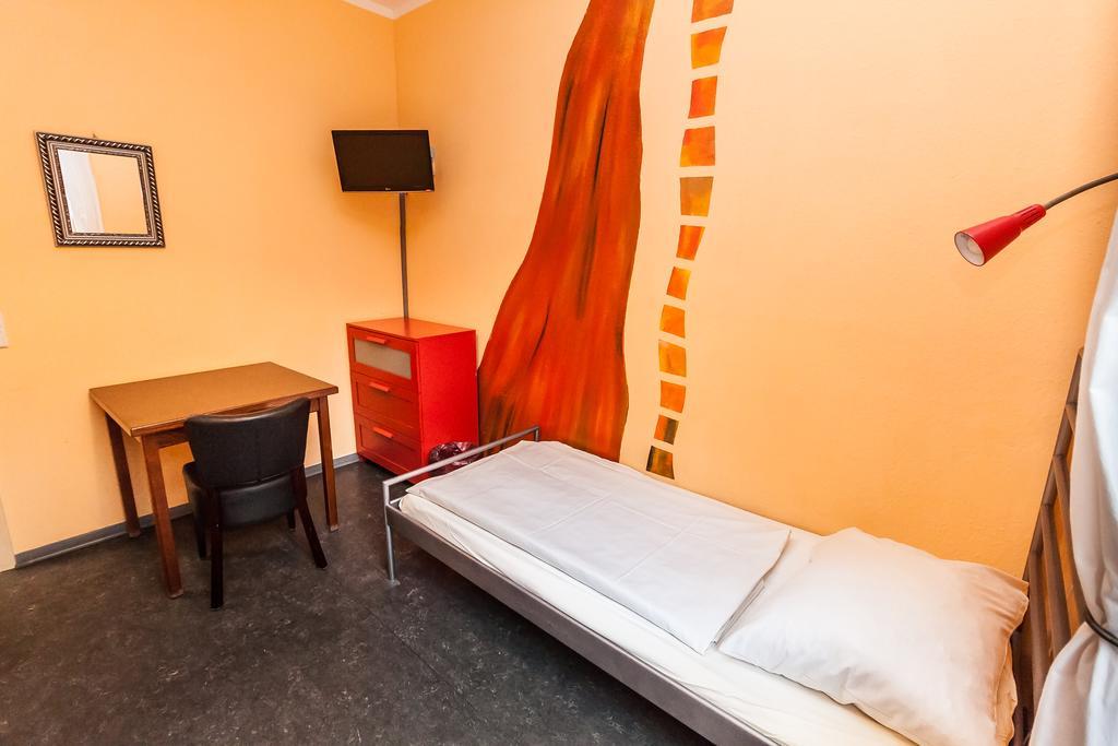 Alex 30 Auberge de jeunesse *