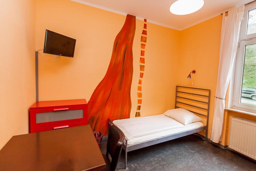 Alex 30 Auberge de jeunesse *